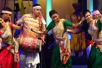 Indian Art and Craft – Bihu Dance
