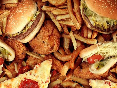 Junk Food Before Bed? – No, not at all